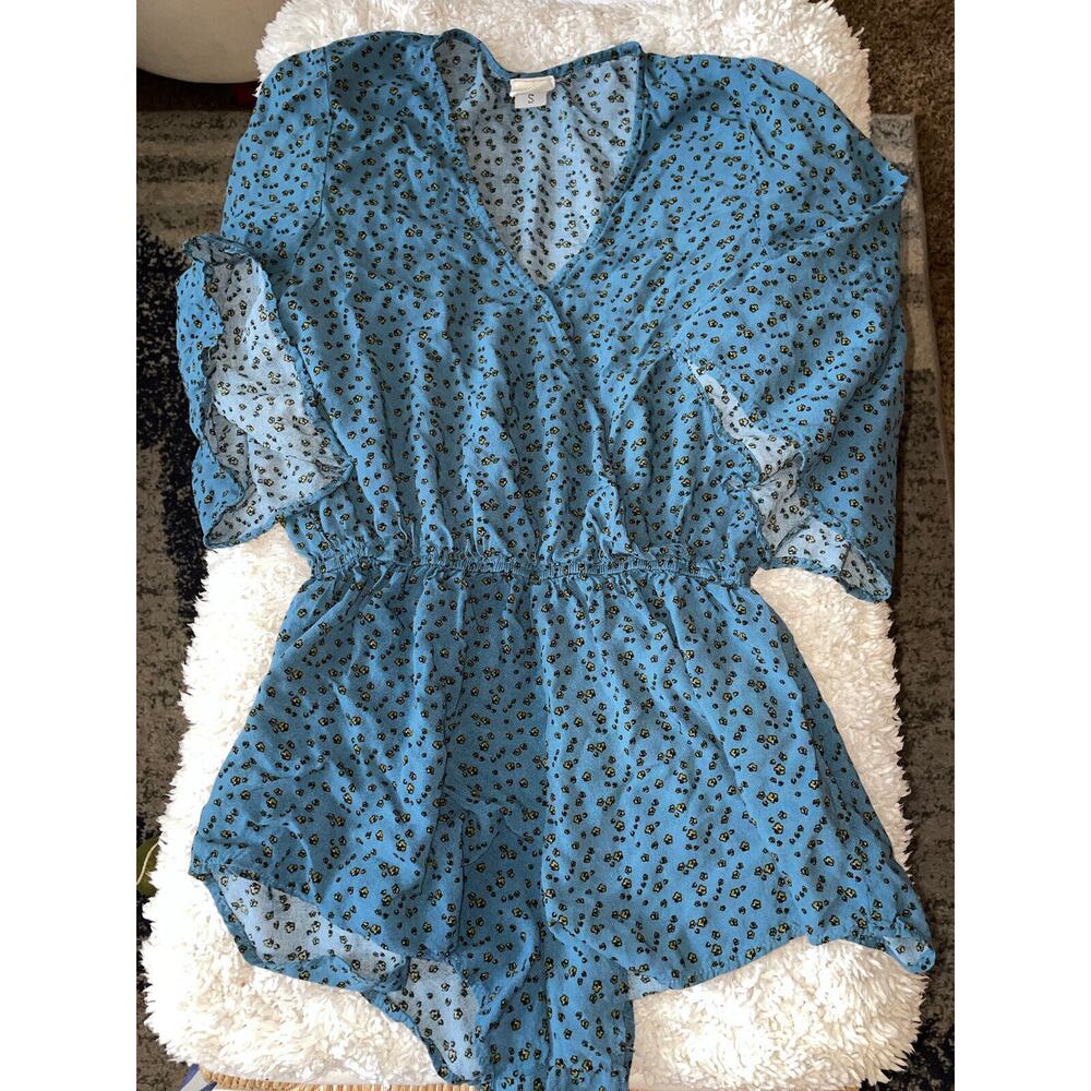 Natural Life Women’s Sz. S Sea Green Floral One Pc. Romper. Great Outfit